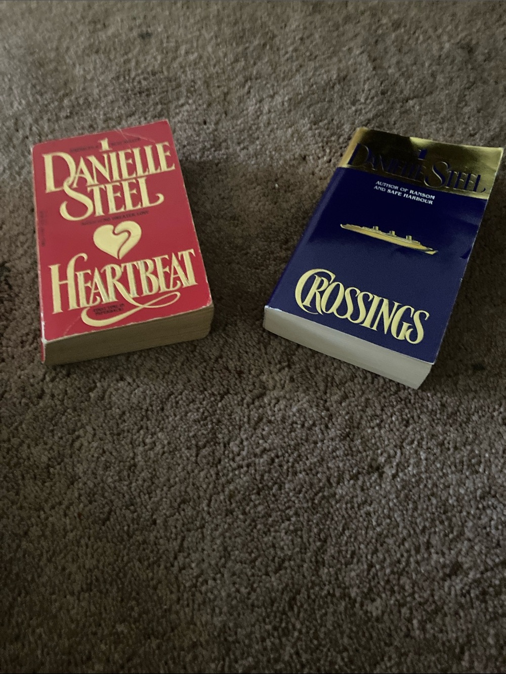 Danielle Steel Heartbeat & Crossings Decorative Book Set - Red and Blue Covers